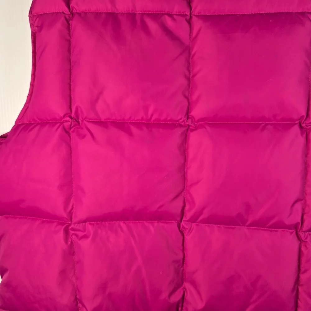 NWOT Lands' End Womens Goose Down Puffer Vest Fuchsia Pink Snap-Button Close L